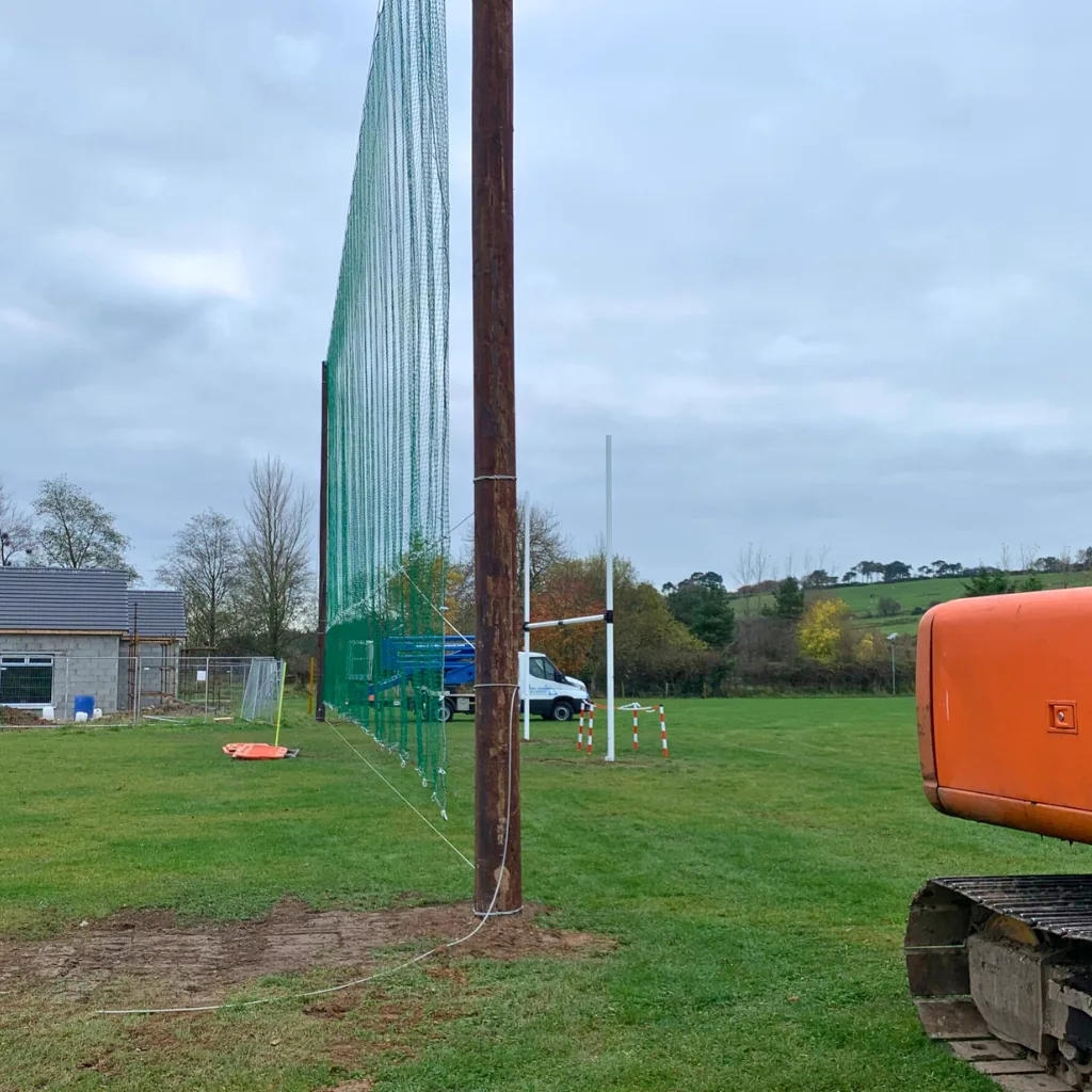 Ballstop netting installation